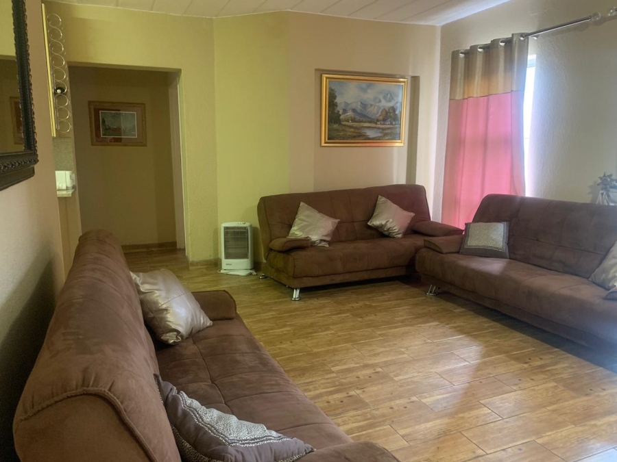 3 Bedroom Property for Sale in Vaalpark Free State